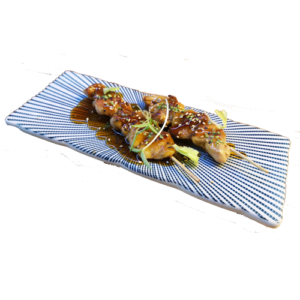 9. PINCHOS DE POLLO (4 unds.)