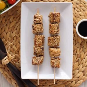 9D. PINCHOS DE ATÚN (4 unds.)